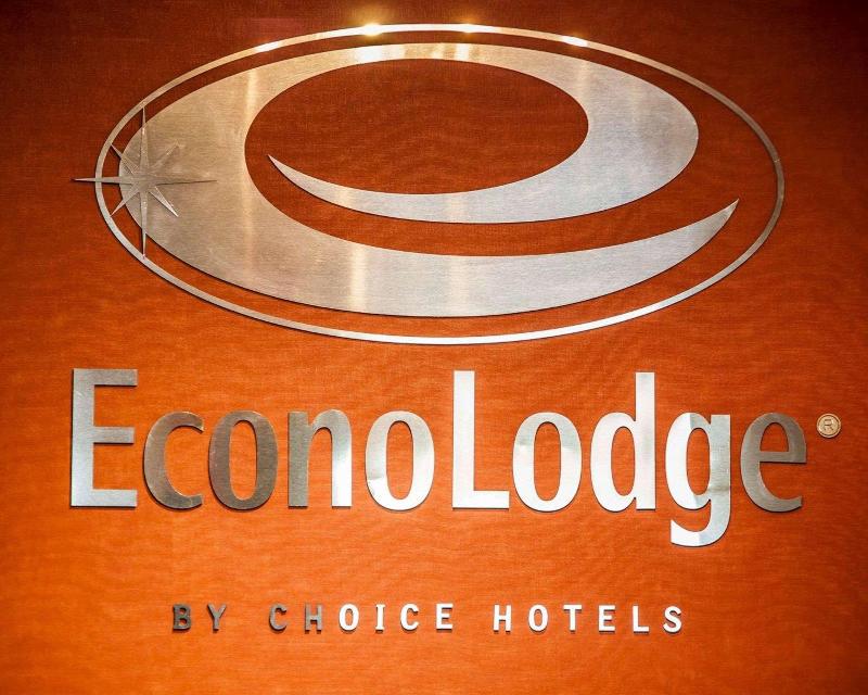 Hotel Econo Lodge (Freport)