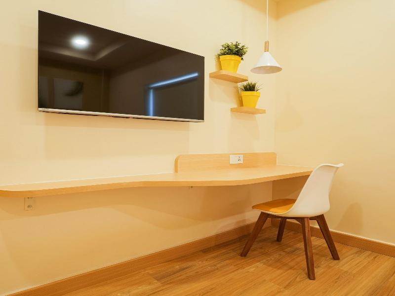 Bloom Hotel - Koramangala image