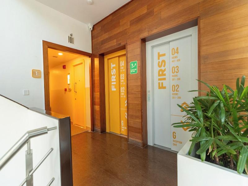 Bloom Hotel - Richmond Road image