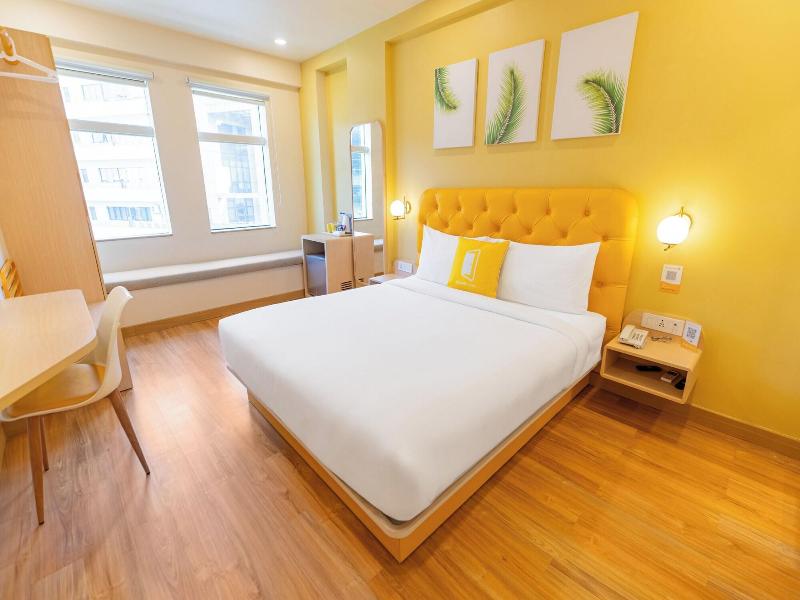 Bloom Hotel - Richmond Road image