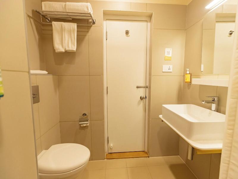 Bloom Hotel - Richmond Road image