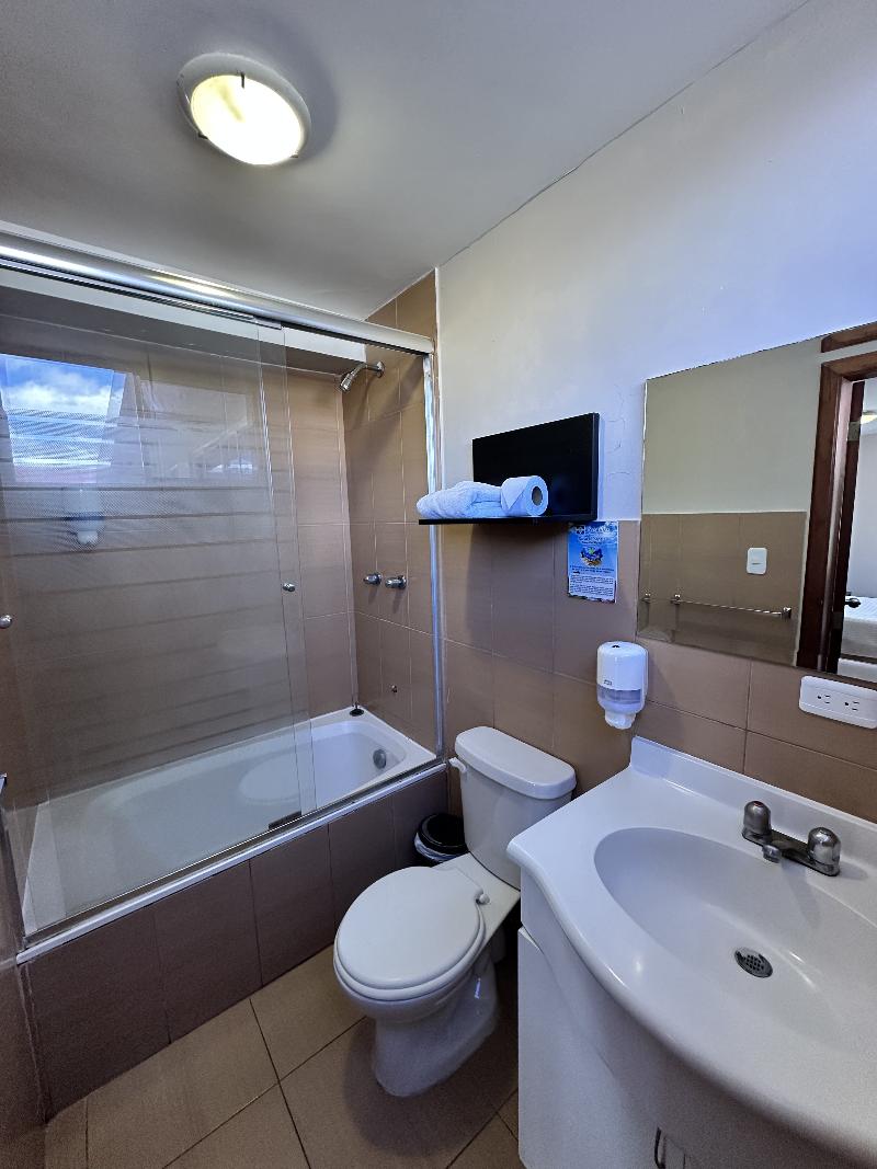 Hotel Versailles image