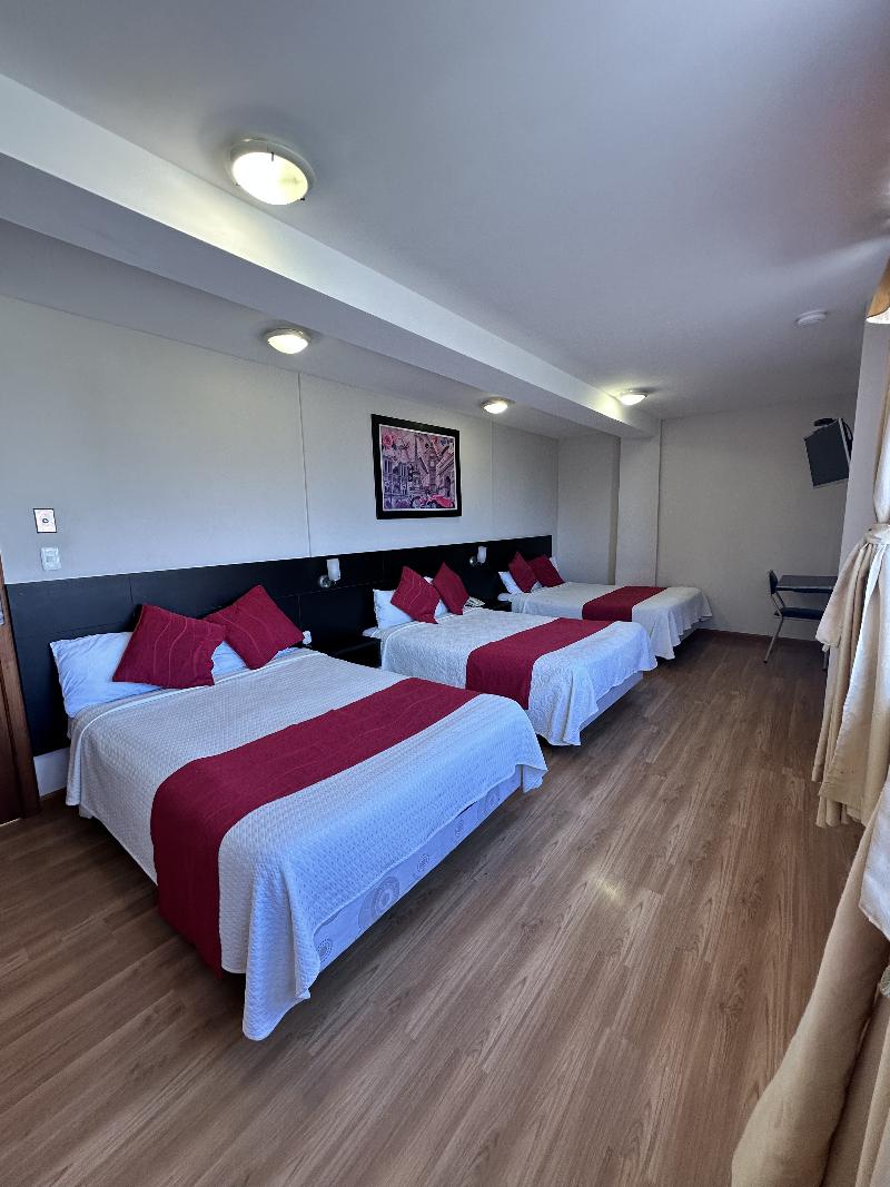 Hotel Versailles image