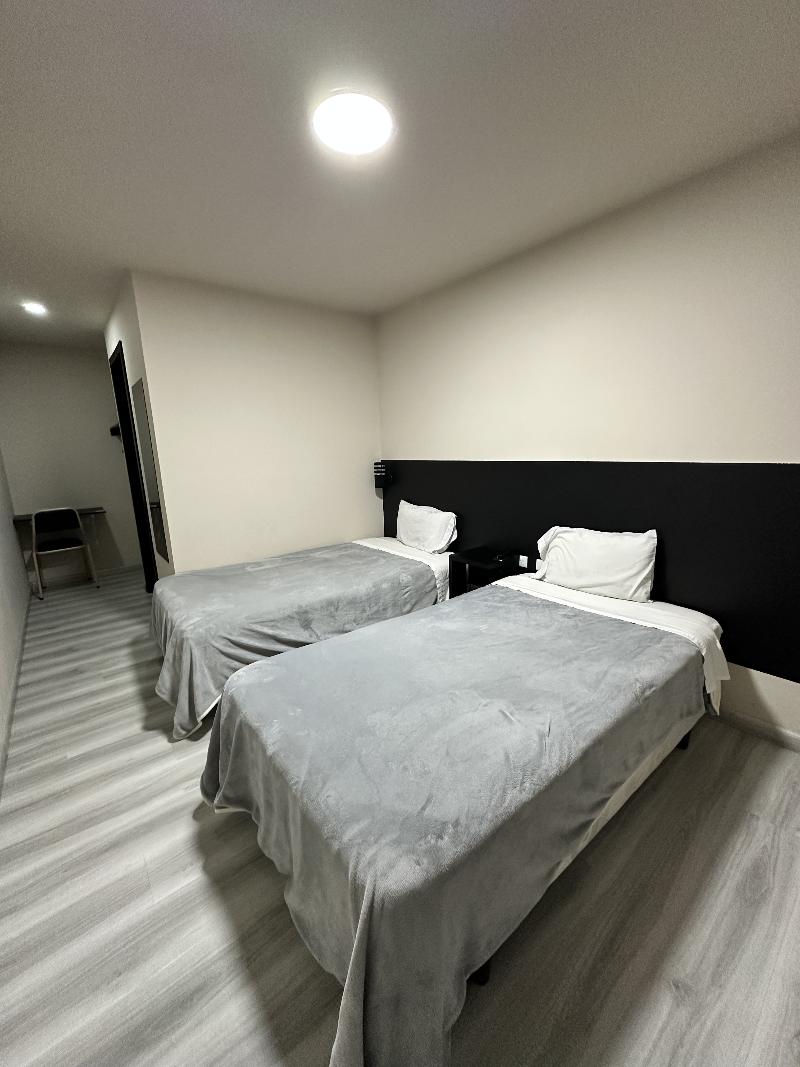 Hotel Versailles image