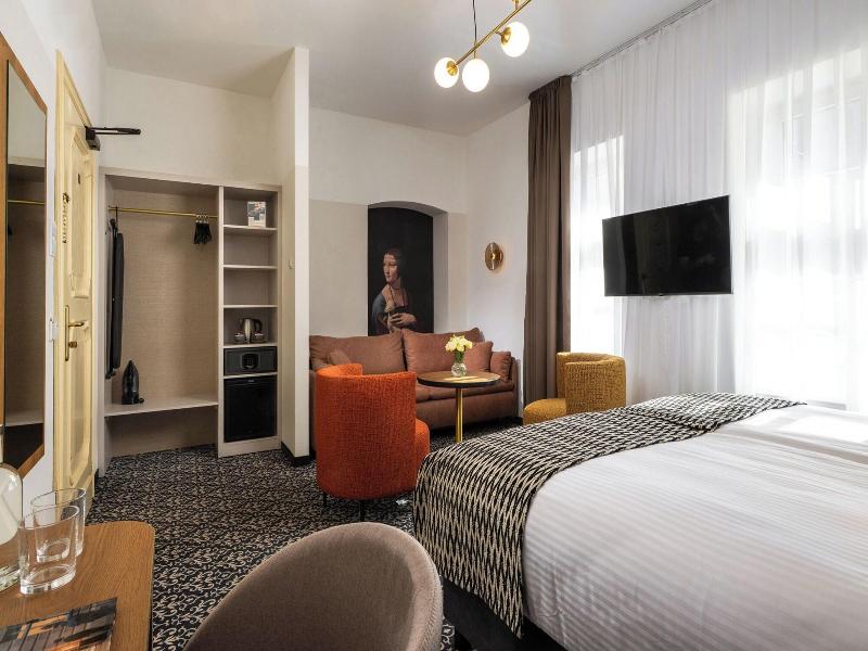 Palladian Hotel image
