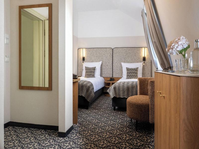 Palladian Hotel image