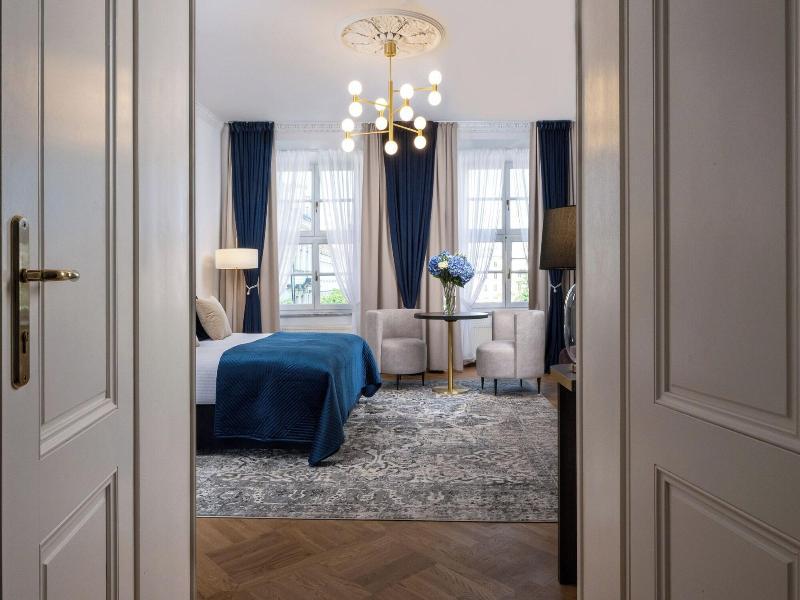 Palladian Hotel image