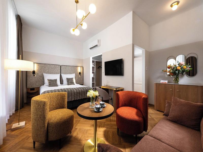 Palladian Hotel image