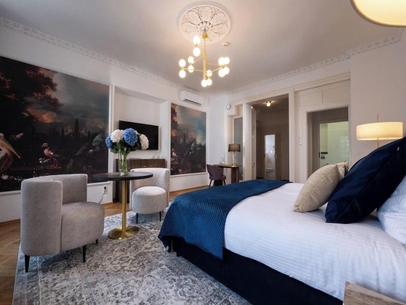 Palladian Hotel image