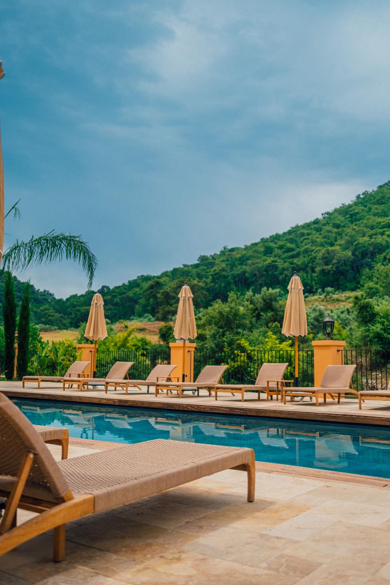 Theremotehotel image