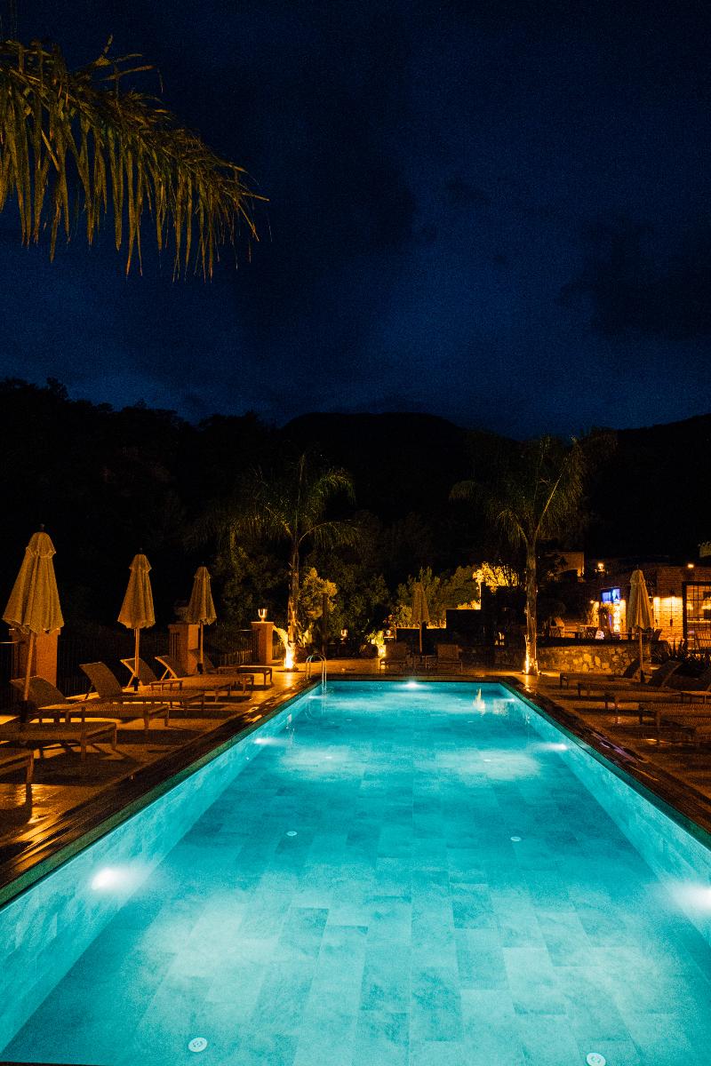 Theremotehotel image