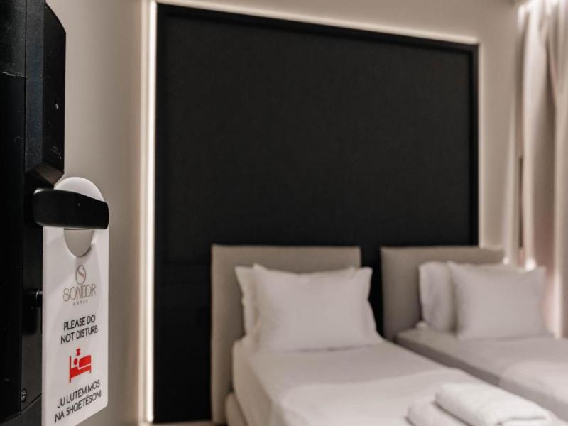 Sondor Hotel image