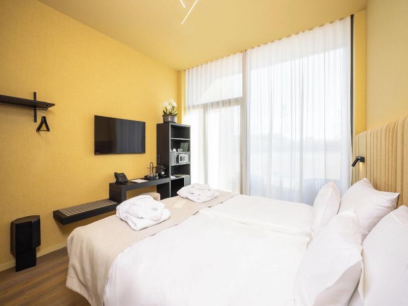 Viale Boutique Hotel Villány image