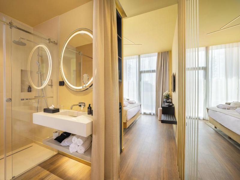 Viale Boutique Hotel Villány image