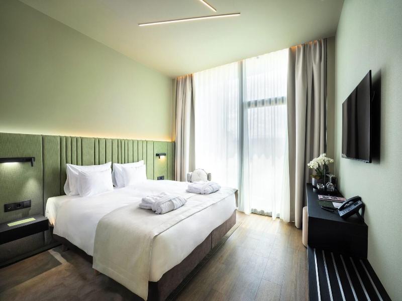 Viale Boutique Hotel Villány image