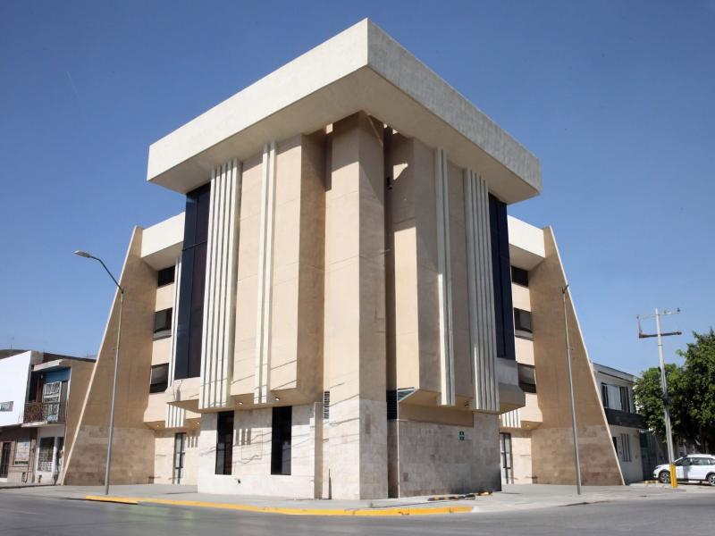Hotel Grand Lion image