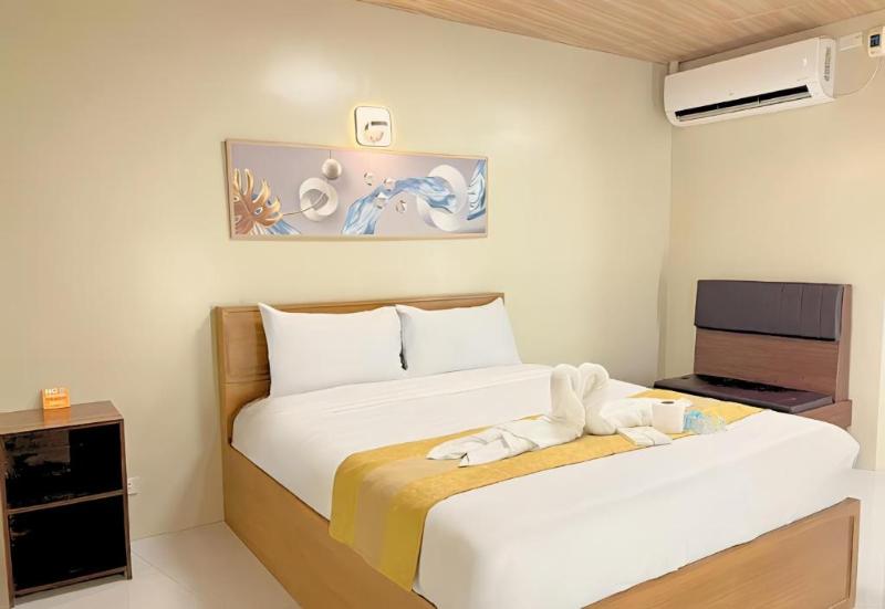 room detail thumbnail 0