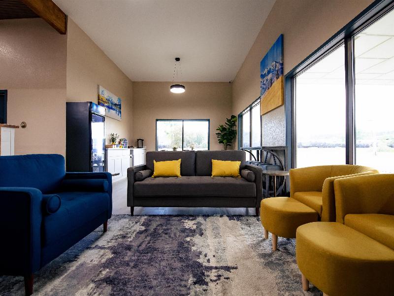 SureStay By Best Western Forsyth image 3
