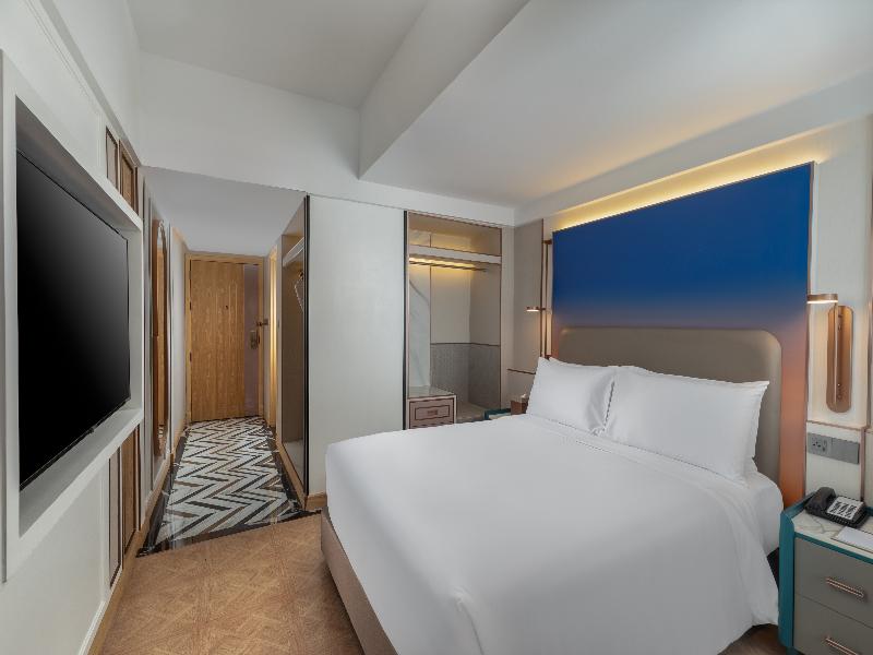 Pipa Bangkok Sukhumvit 11 by Kingston Hotels image