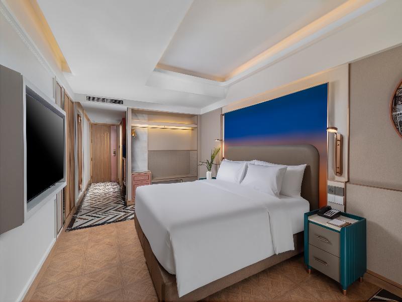 Pipa Bangkok Sukhumvit 11 by Kingston Hotels image