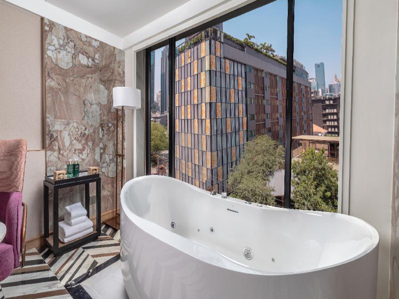 Pipa Bangkok Sukhumvit 11 by Kingston Hotels image