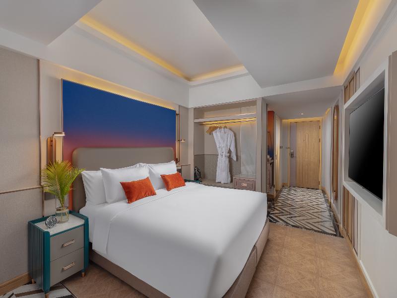 Pipa Bangkok Sukhumvit 11 by Kingston Hotels image