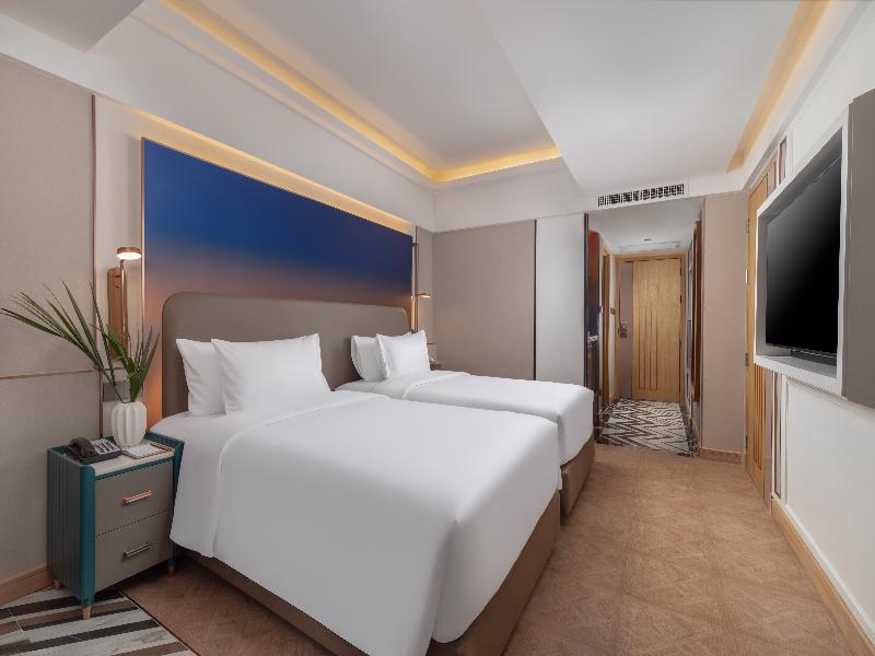Pipa Bangkok Sukhumvit 11 by Kingston Hotels image