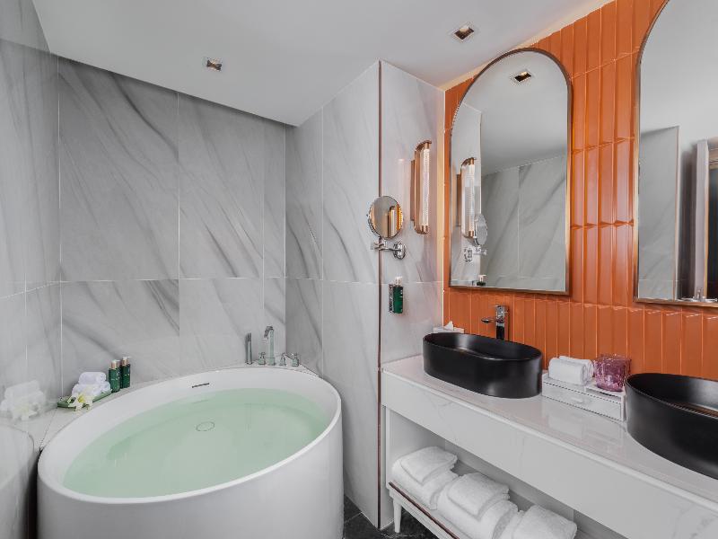 Pipa Bangkok Sukhumvit 11 by Kingston Hotels image