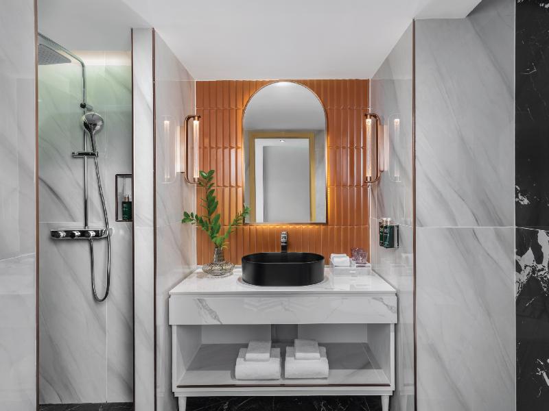 Pipa Bangkok Sukhumvit 11 by Kingston Hotels image