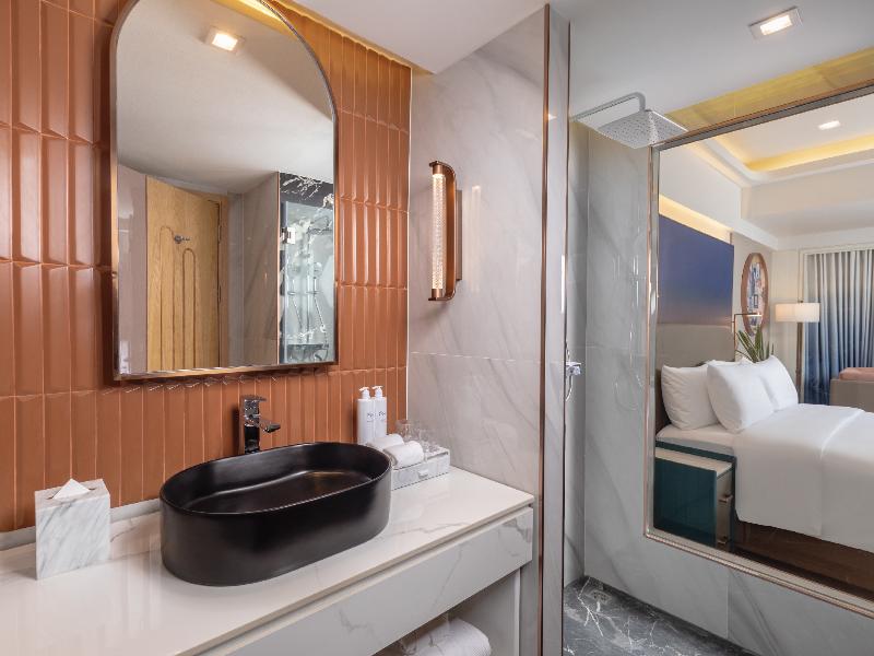 Pipa Bangkok Sukhumvit 11 by Kingston Hotels image