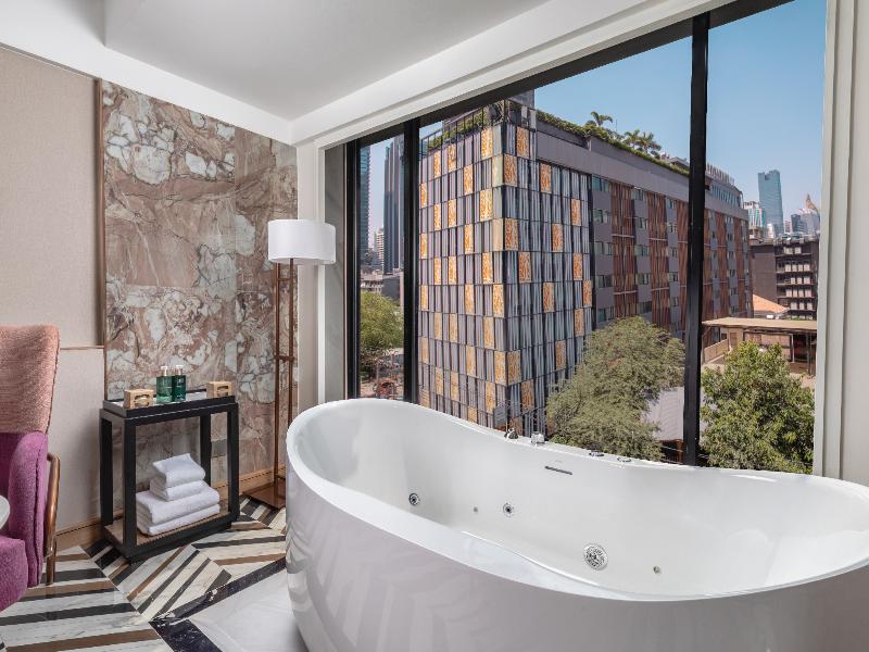 Pipa Bangkok Sukhumvit 11 by Kingston Hotels image
