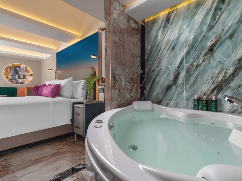 Pipa Bangkok Sukhumvit 11 by Kingston Hotels image