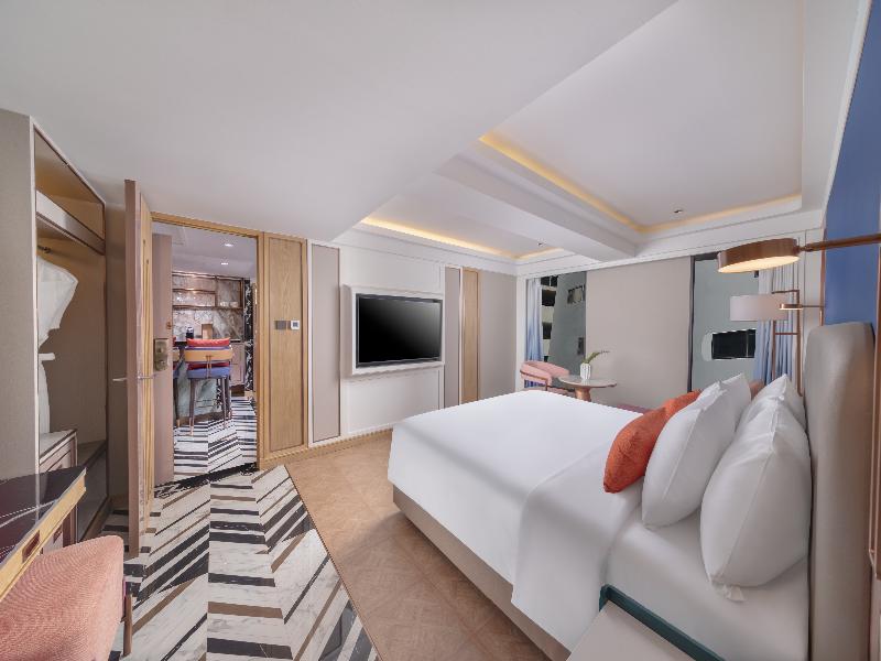 Pipa Bangkok Sukhumvit 11 by Kingston Hotels image