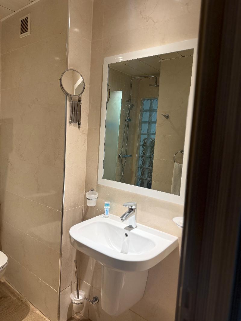 Hotel Delphin - Nouadhibou image