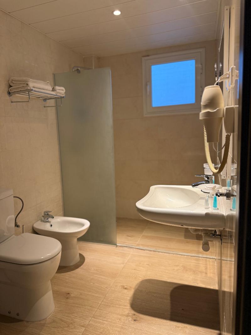 Hotel Delphin - Nouadhibou image
