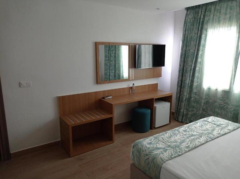 Hotel Delphin - Nouadhibou image