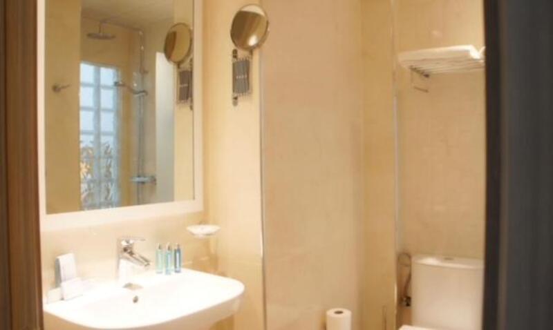 Hotel Delphin - Nouadhibou image