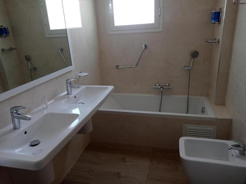 Hotel Delphin - Nouadhibou image