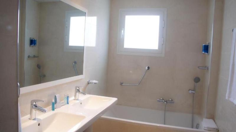 Hotel Delphin - Nouadhibou image