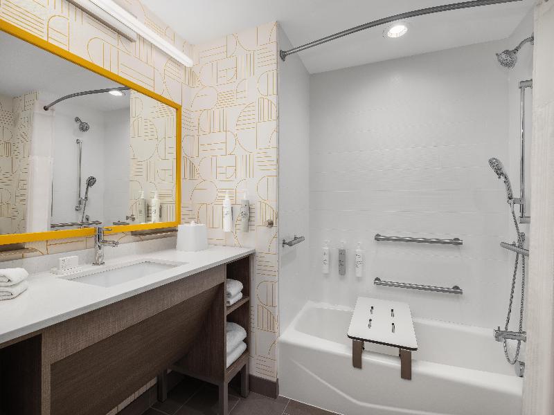 Home2 Suites By Hilton Muncie image