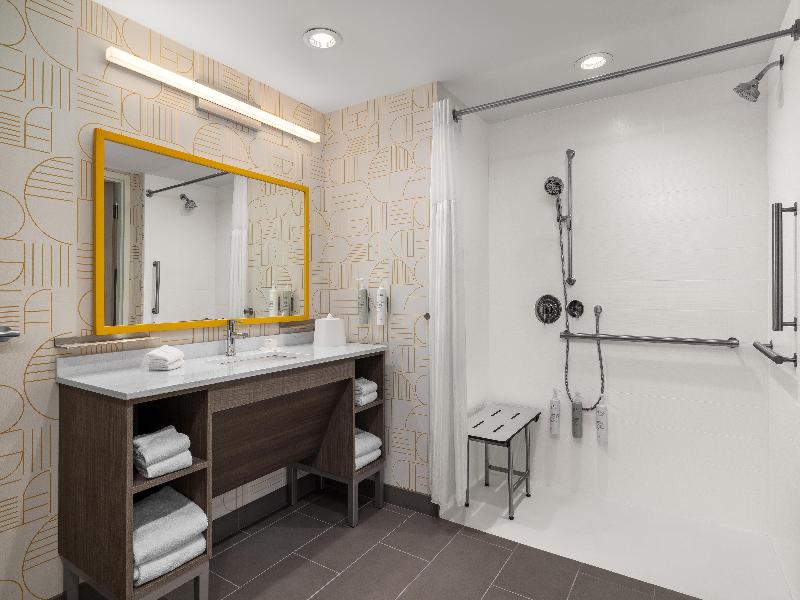 Home2 Suites By Hilton Muncie image