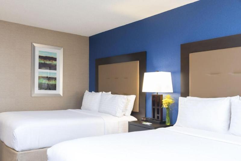 Grand Royal Hotel Ohare Chicago