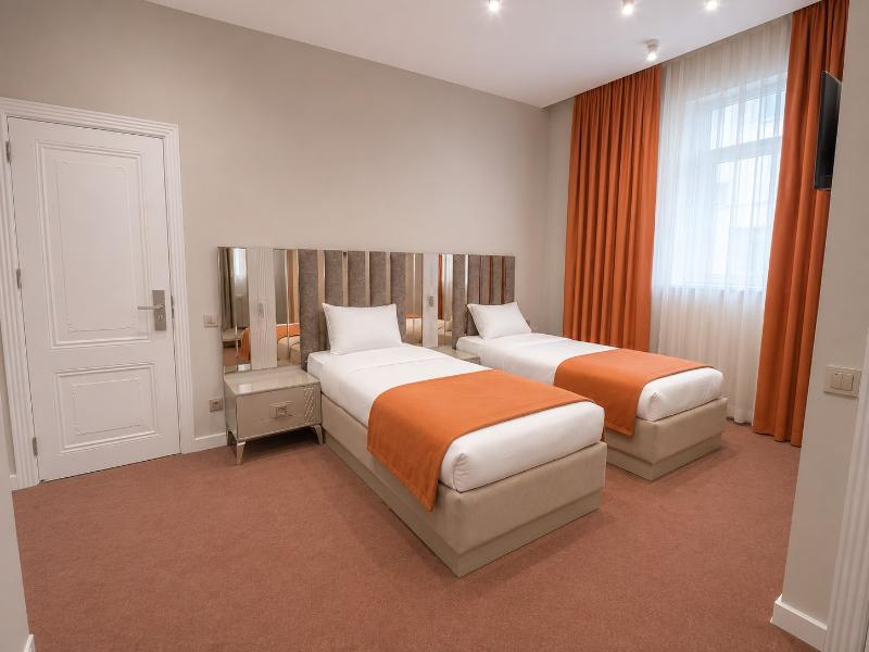Central City hotel Baku image