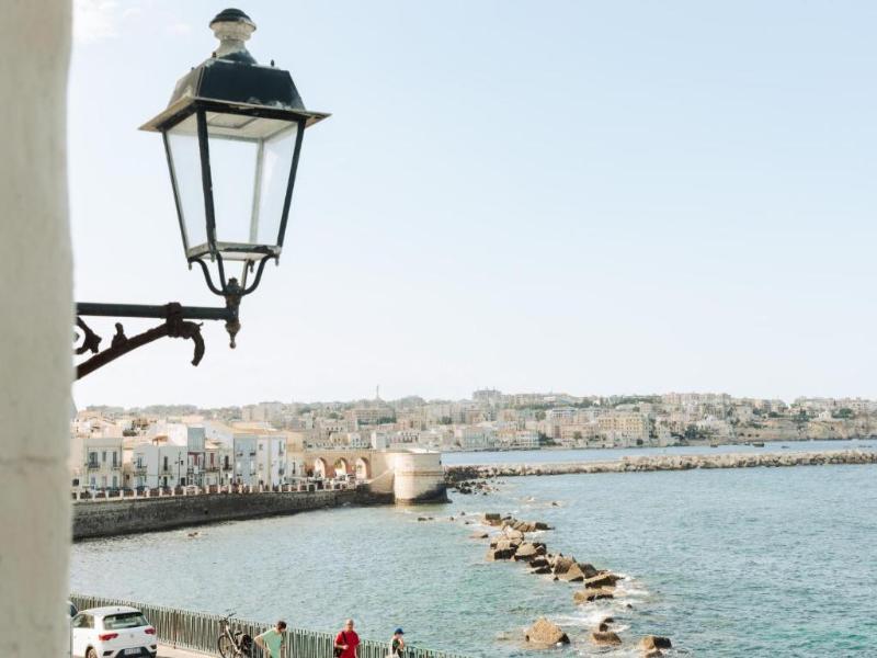 Palazzo Russo Ortigia Suites & Apartments