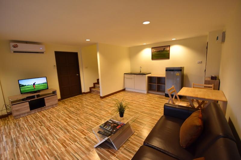 Panorama Golf And Country Club image