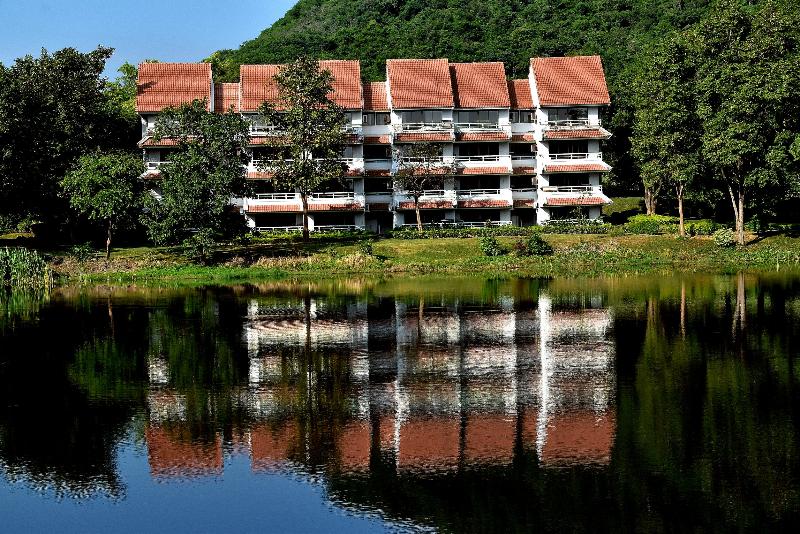Panorama Golf And Country Club image