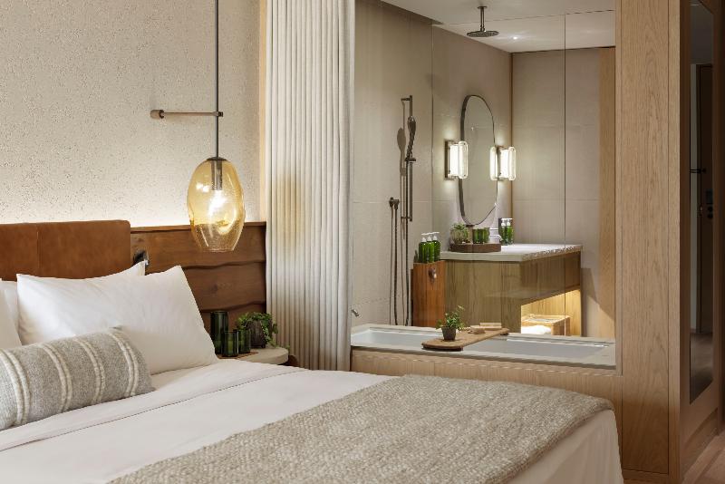 1 Hotel Tokyo