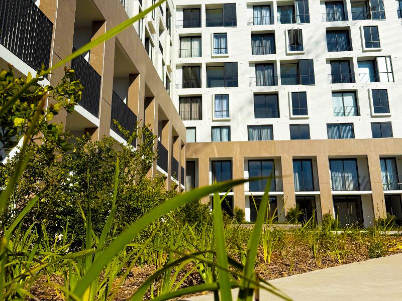 One Rosebank Executive Apartment Hotel image