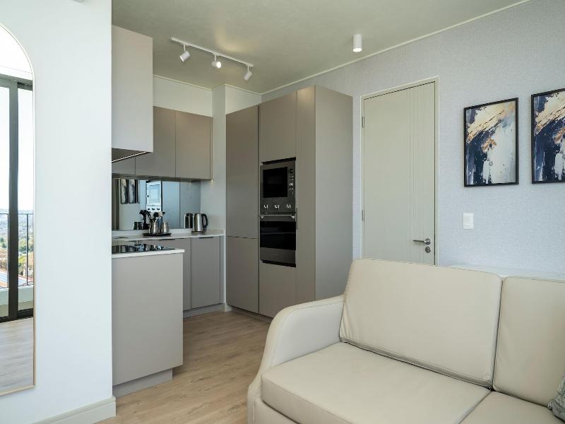 One Rosebank Executive Apartment Hotel image