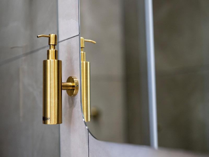 One Rosebank Executive Apartment Hotel image